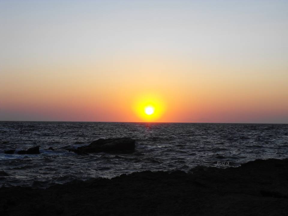 koumbara sunset 2 eva 2-min